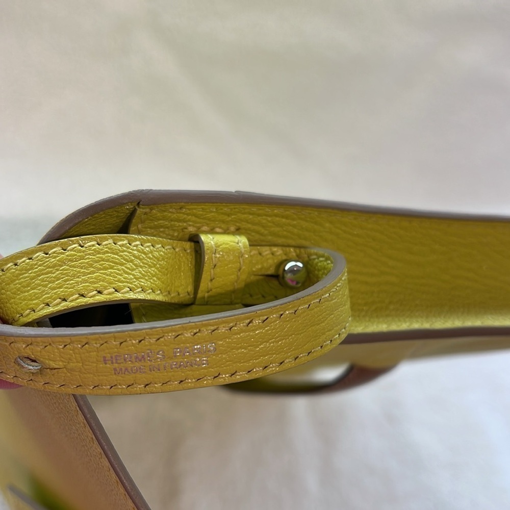 HERMES Faco II Chèvre Mysore Shoulder Bag Clutch Lemon Yellow - Picture 11 of 11